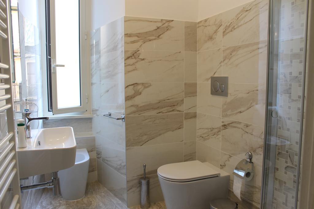 Termini Station Apartment Ai Due Cortili Presso Le Mura Aureliane Roma Eksteriør bilde